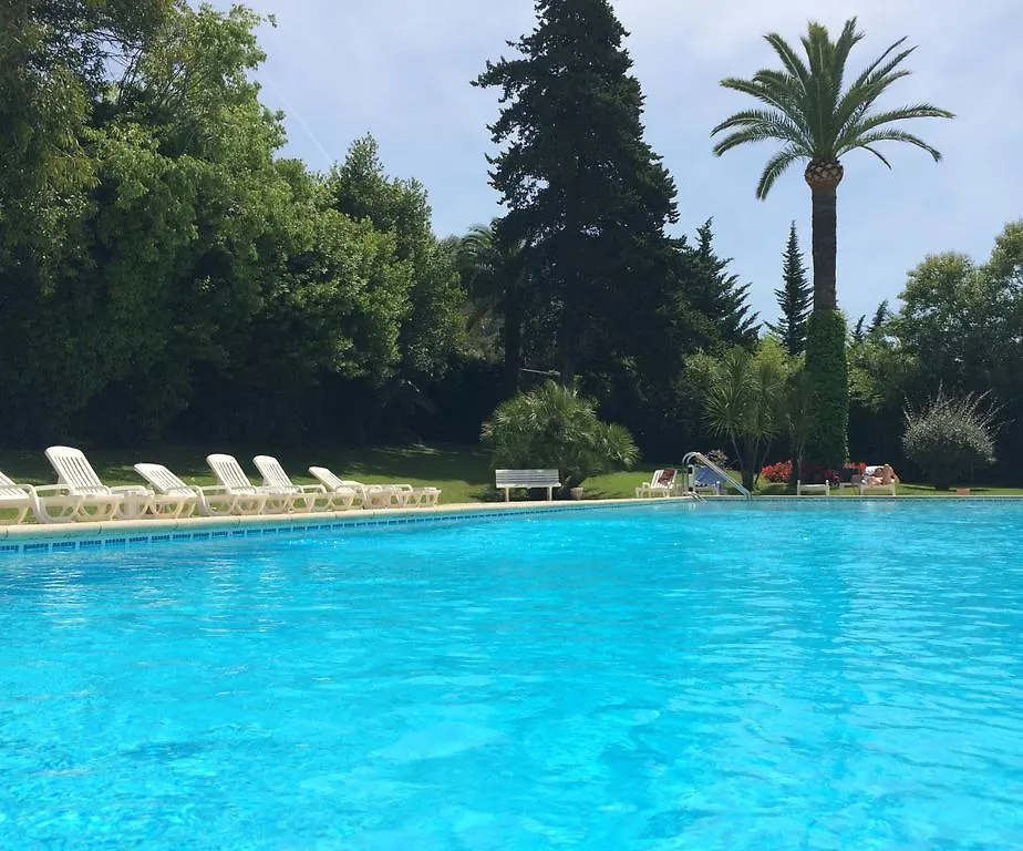 Un Coin De Paradis كان